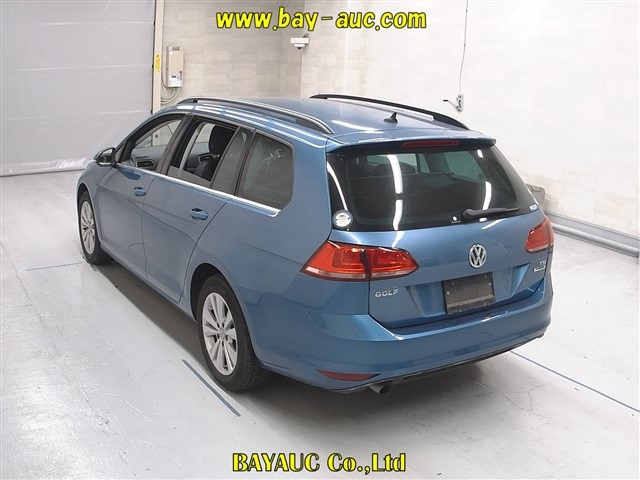 VOLKSWAGEN GOLF VARIANT 2016