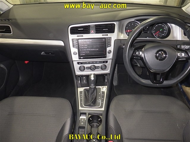 VOLKSWAGEN GOLF VARIANT 2016