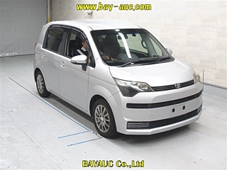 TOYOTA SPADE 2013
