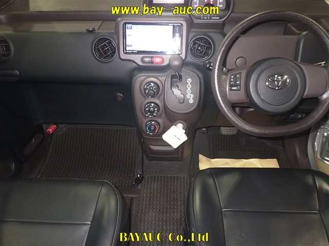 TOYOTA SPADE 2013