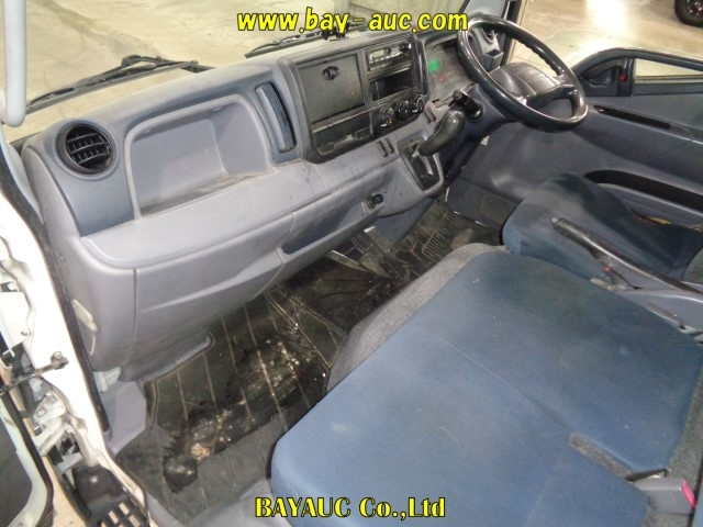 MITSUBISHI CANTER 2013