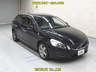 VOLVO V60 2013