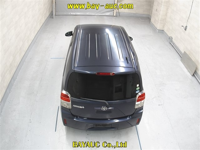 TOYOTA SPADE 2013