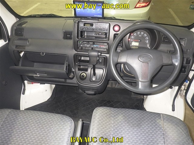 DAIHATSU HIJET VAN 2014