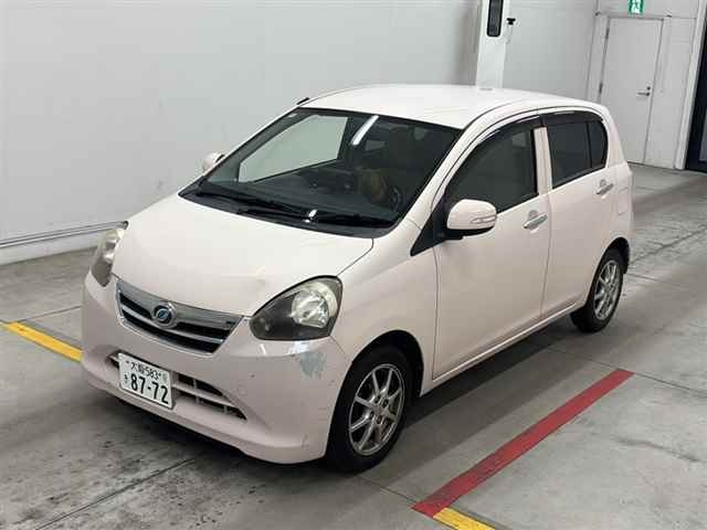 DAIHATSU MIRA E S 2011