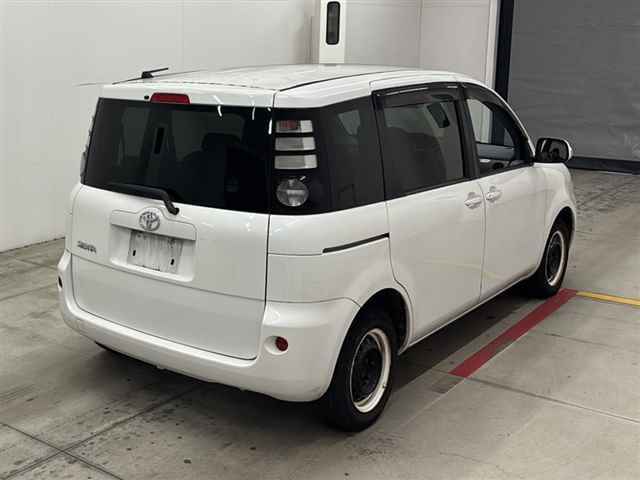 TOYOTA SIENTA 2008
