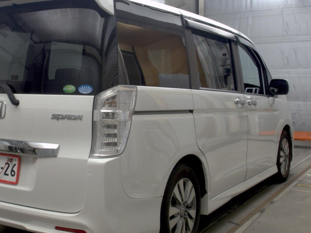 HONDA STEP WAGON 2014