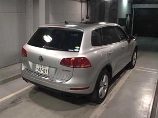VOLKSWAGEN TOUAREG 2011