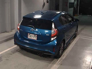 TOYOTA AQUA 2019