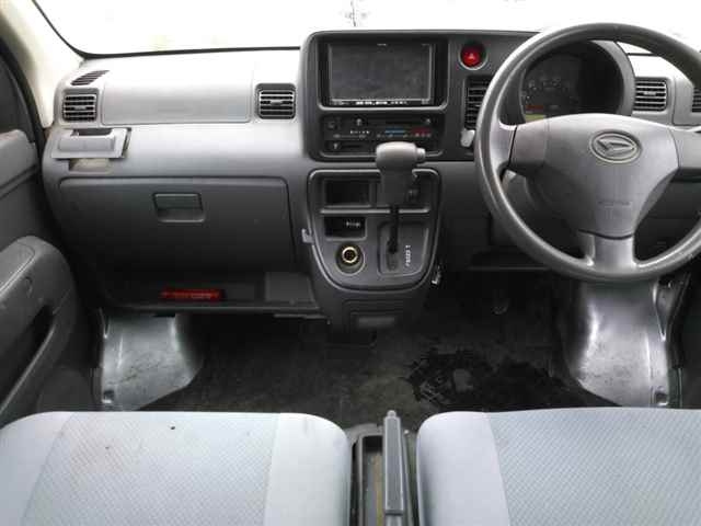 DAIHATSU HIJET VAN 2015