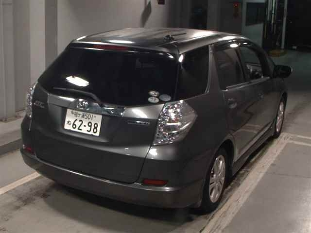 HONDA FIT SHUTTLE 2011