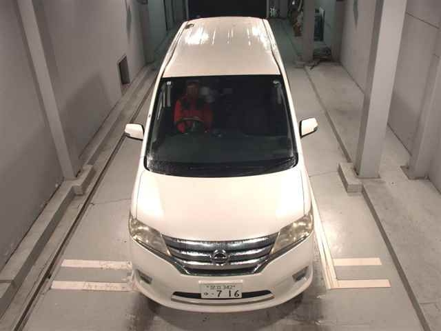 NISSAN SERENA 2013