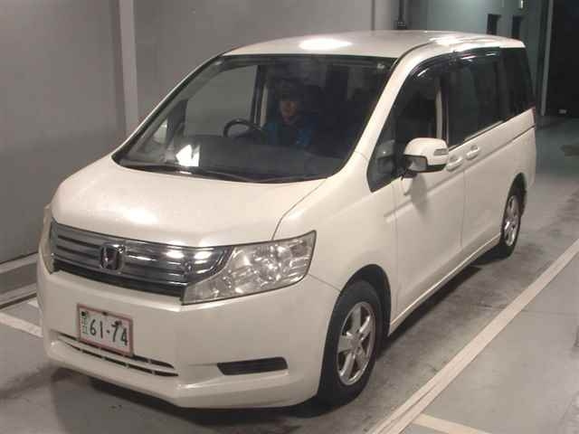HONDA STEP WAGON 2010