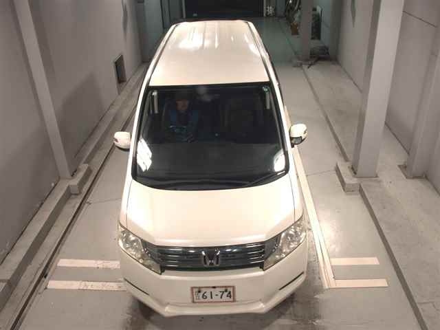 HONDA STEP WAGON 2010