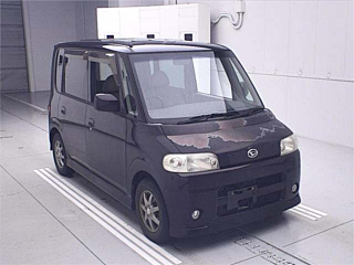 DAIHATSU TANTO 2004