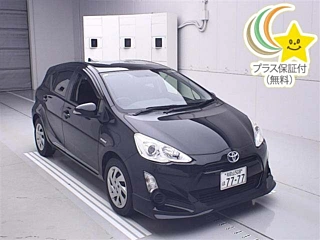 TOYOTA AQUA 2015