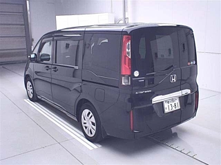 HONDA STEP WAGON 2015