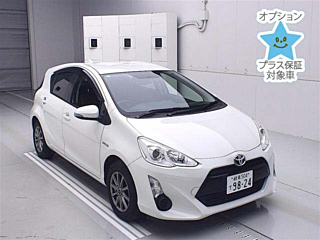 TOYOTA AQUA 2015