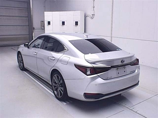 LEXUS ES 2019