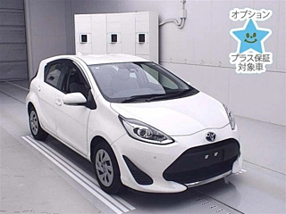 TOYOTA AQUA 2020