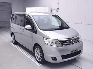 NISSAN SERENA 2009