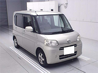 DAIHATSU TANTO 2009