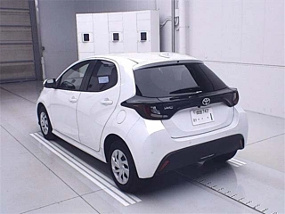 TOYOTA YARIS 2024