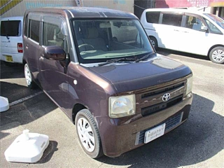 TOYOTA PIXIS SPACE 2011