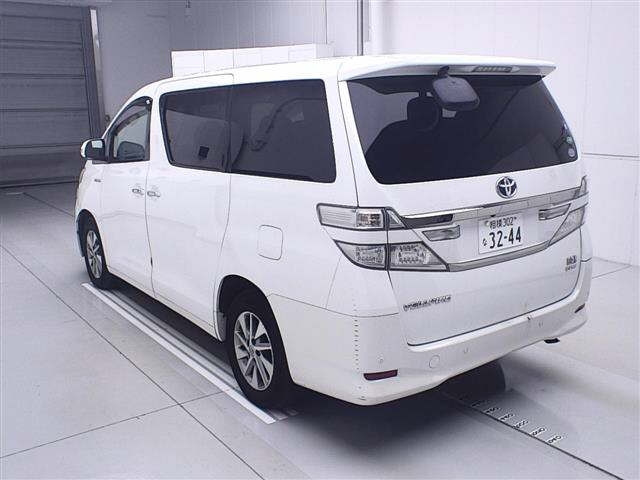 TOYOTA VELLFIRE 2012