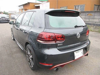 VOLKSWAGEN GOLF 2011
