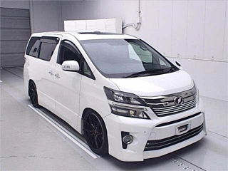 TOYOTA VELLFIRE 2013