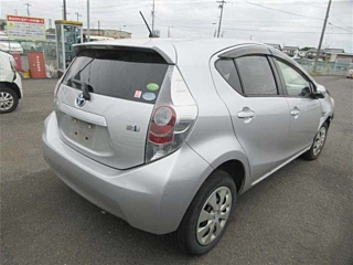 TOYOTA AQUA 2013