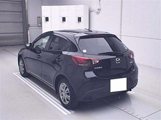 MAZDA DEMIO 2016