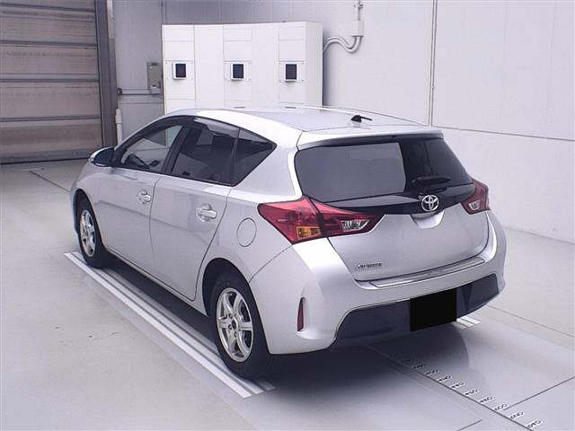TOYOTA AURIS 2014