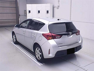 TOYOTA AURIS 2014