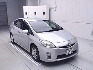 TOYOTA PRIUS 2010