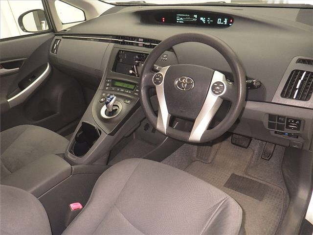 TOYOTA PRIUS 2010