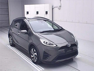 TOYOTA AQUA 2020