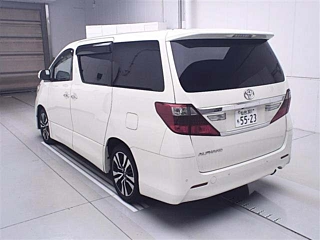 TOYOTA ALPHARD 2012
