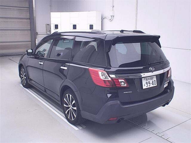 SUBARU EXIGA 2015