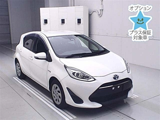TOYOTA AQUA 2018