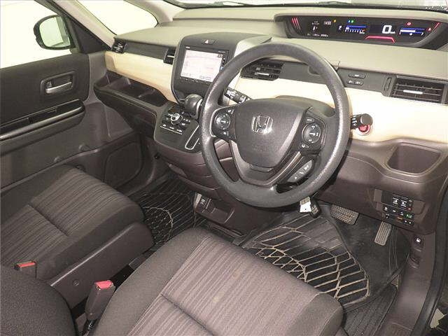 HONDA FREED 2017