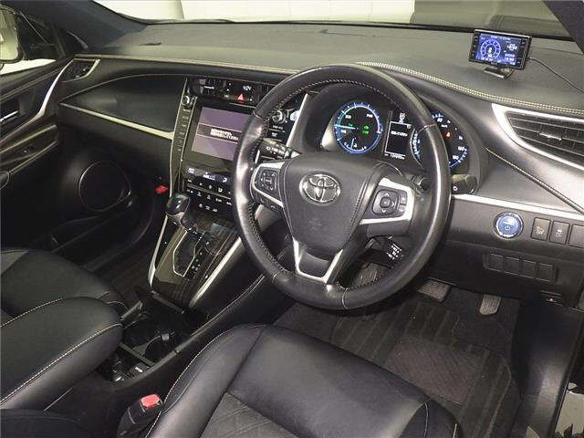 TOYOTA HARRIER 2014