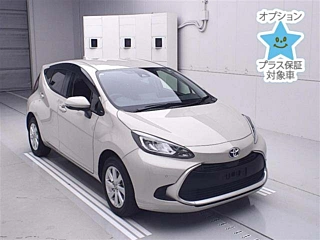 TOYOTA AQUA 2021