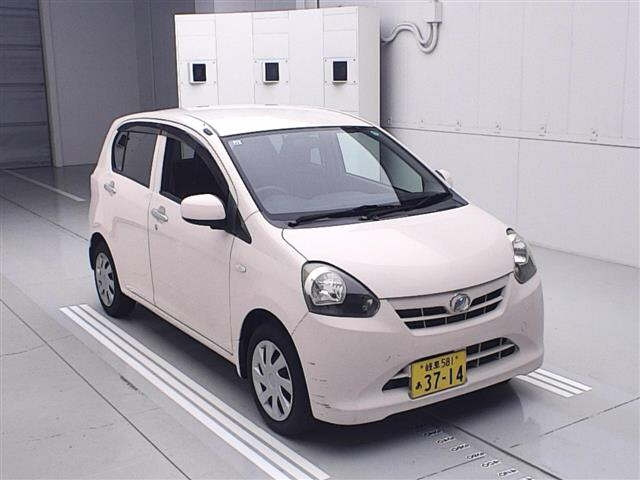 DAIHATSU MIRA E S 2011