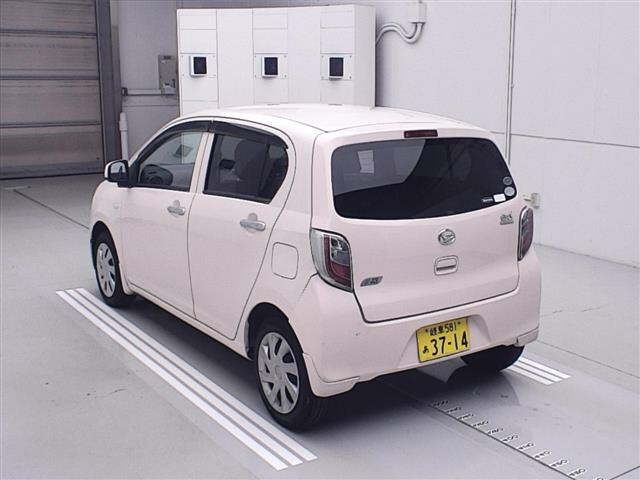 DAIHATSU MIRA E S 2011