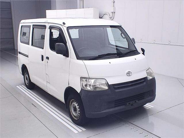 TOYOTA TOWN ACE VAN 2012