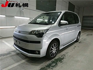 TOYOTA SPADE 2012