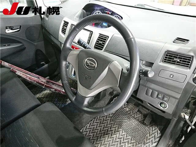 DAIHATSU MOVE 2011