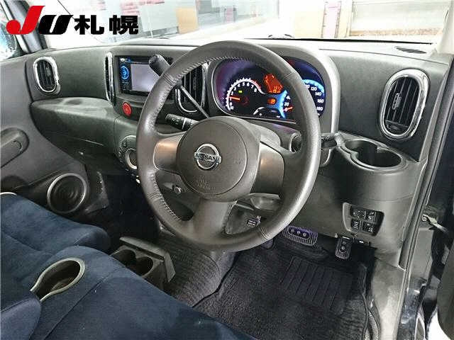NISSAN CUBE 2012